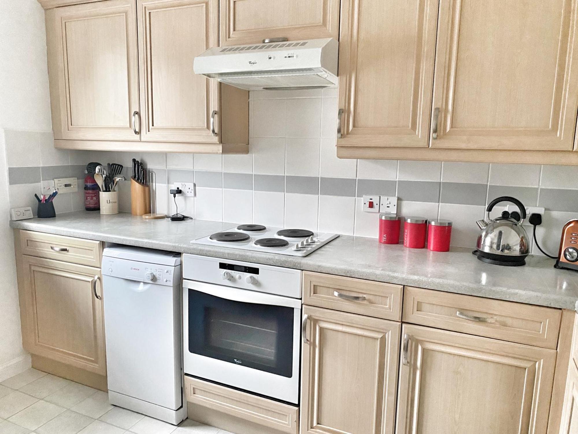 Ground Floor Central 1 Bed With Parking Абердин Экстерьер фото